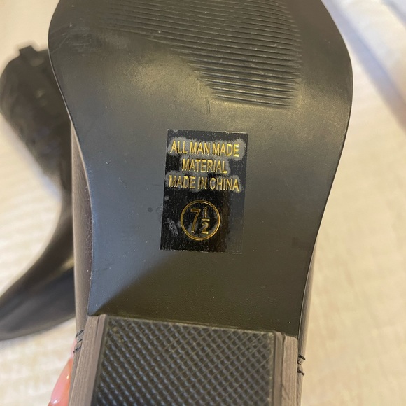 Soda cowgirl boots in black - Picture 2 of 4